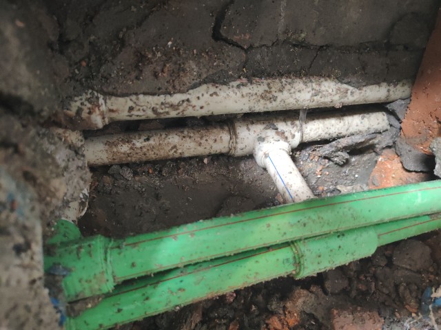 龙泉市消防水管漏水检测维修.客厅漏水检测维修